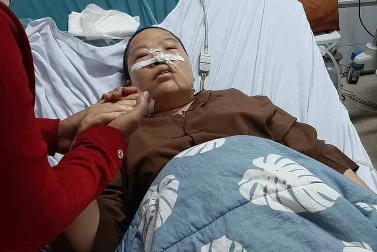 Giúp đỡ Sư cô Đàm Thanh vượt qua bạo bệnh